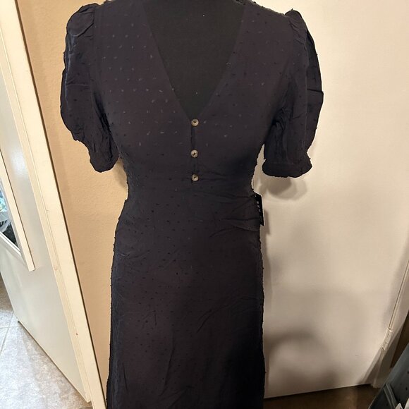 Express Dresses & Skirts - Express Black Dress XXS Textured Hi Low Puff Sleeve